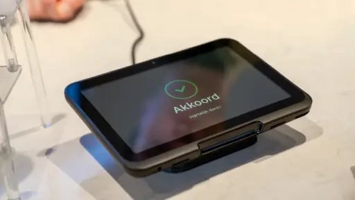 Adyen SFO1 (gekoppelde betaalautomaat)